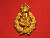 QUEENS OWN WORCESTERSHIRE HUSSARS CAP BADGE