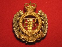 ROYAL ENGINEERS CAP BADGE QC