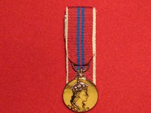 MINIATURE COURT MOUNTED CORONATION MEDAL 1953