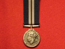 MINIATURE DISTINGUISHED SERVICE MEDAL DSM GVI CONTEMPORARY MEDAL GVF