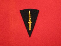 MESS DRESS COMMANDO DAGGER GOLD ON BLACK BADGE