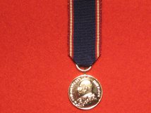 MINIATURE ROYAL VICTORIAN MEDAL RVM EDWARD VII MEDAL SILVER