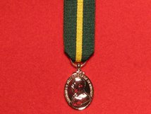 MINIATURE TERRITORIAL FORCE EFFICIENCY MEDAL GV MEDAL