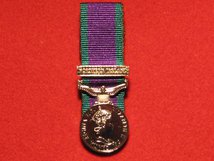 MEDAL SET - KIM SHAW