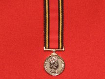 MINIATURE ARMY BEST SHOT MEDAL